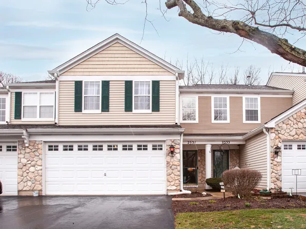 2531 Oak Tree Ln, Plainfield, IL 60586