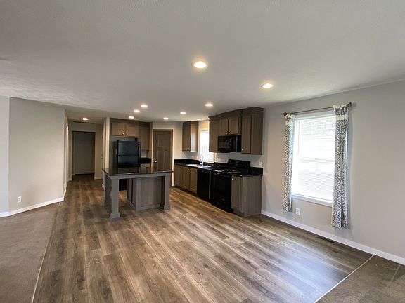 4th image of 225 Pebble Creek Dr #249