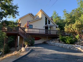 28690 Teton Ln, Lake Arrowhead, CA 92352