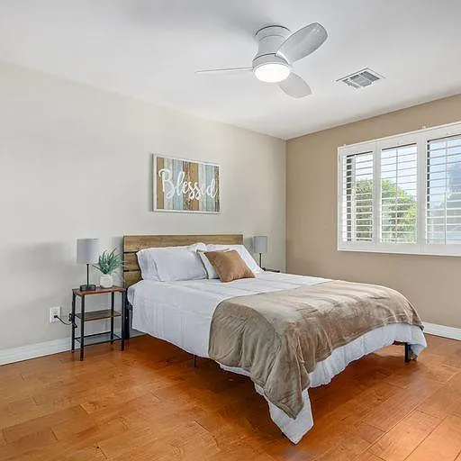 1028 E Hermosa Dr — Photo 18