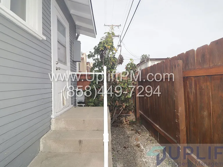 4747 35th St — Photo 7