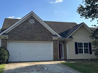 180 Lassiter Dr, Covington, GA 30016