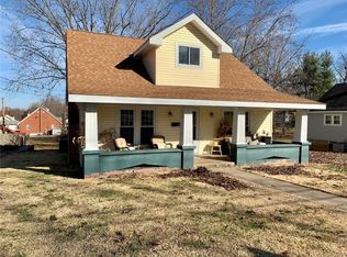 304 Newberry St, Fredericktown, MO 63645