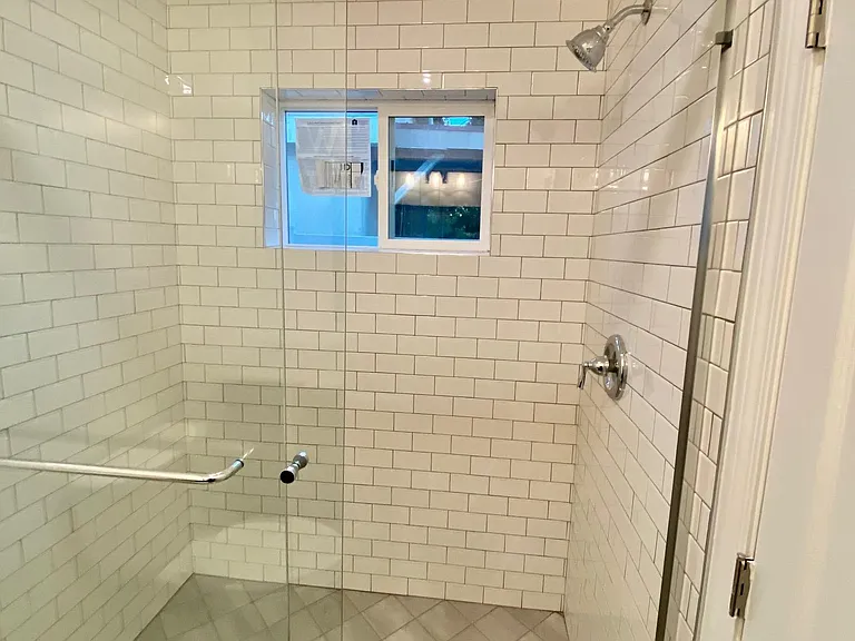 Master Suite Bathroom