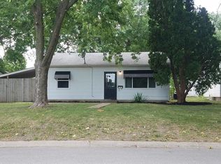 1403 S 2nd St, Oskaloosa, IA 52577