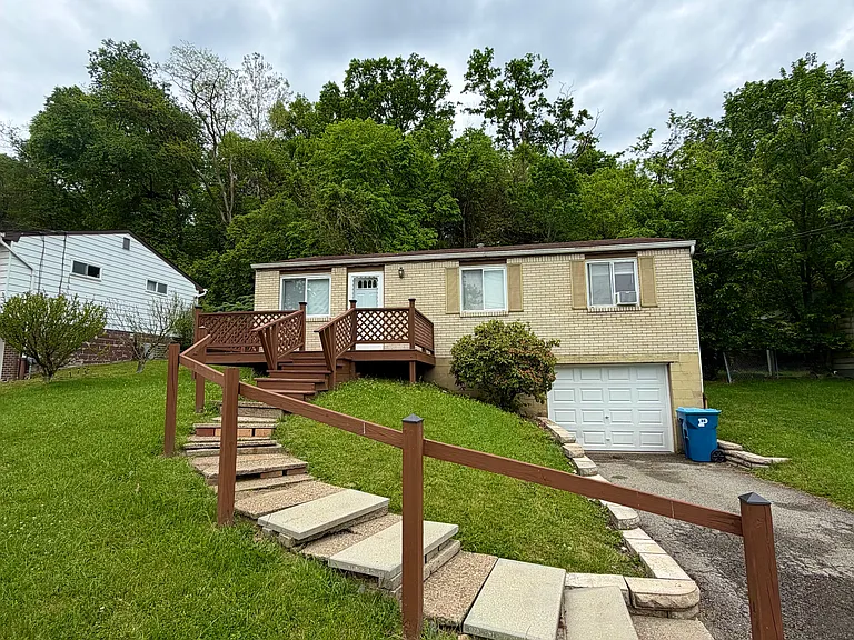 6583 Sentry Ave — Photo 3