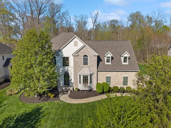 5697 Salem Dr, Westerville, OH 43082