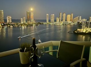 3370 NE 190th St APT 2612, Miami, FL 33180