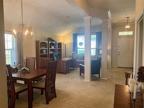 4th image of 5609 Calf Creek Dr