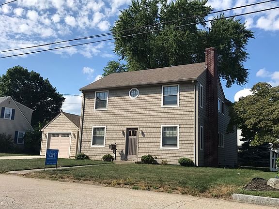 2nd image of 70 Howland Ave