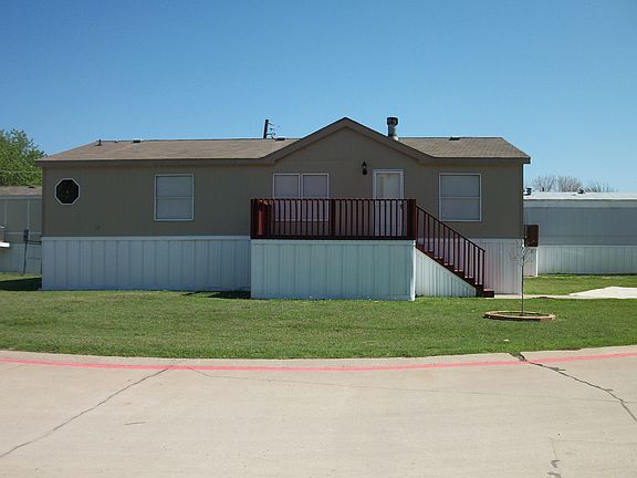 2nd image of 5428 Black Dr