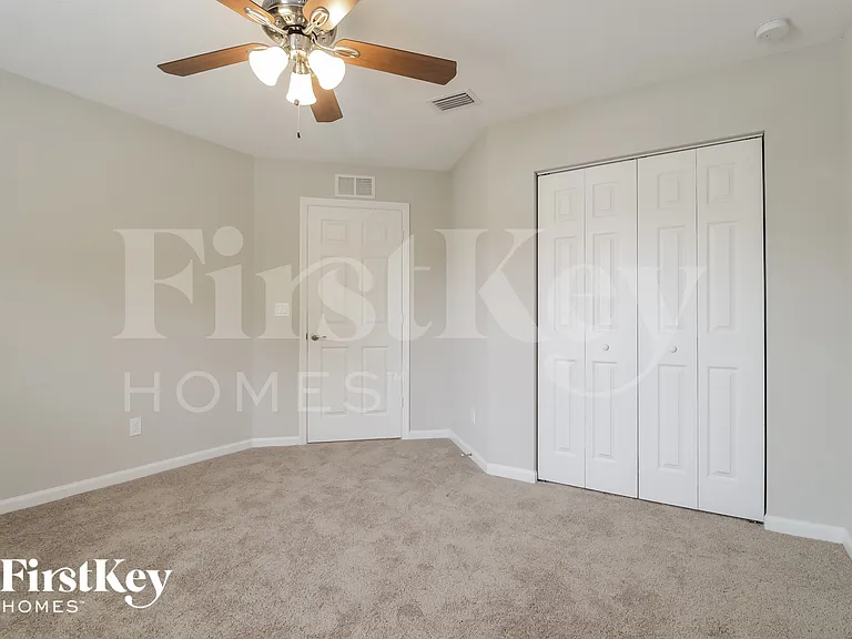 1630 Salazar St SE — Photo 8