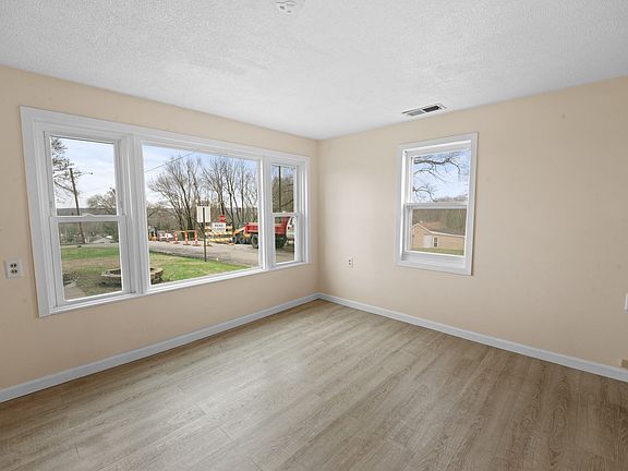 2nd image of 730 5th St