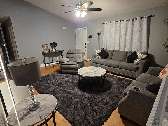 3rd image of 7009 Wrens Creek Ln