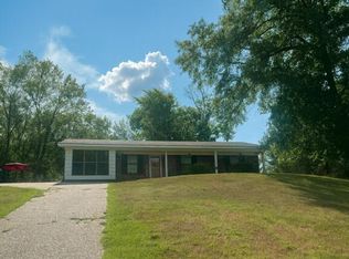 840 White Cir, Grenada, MS 38901