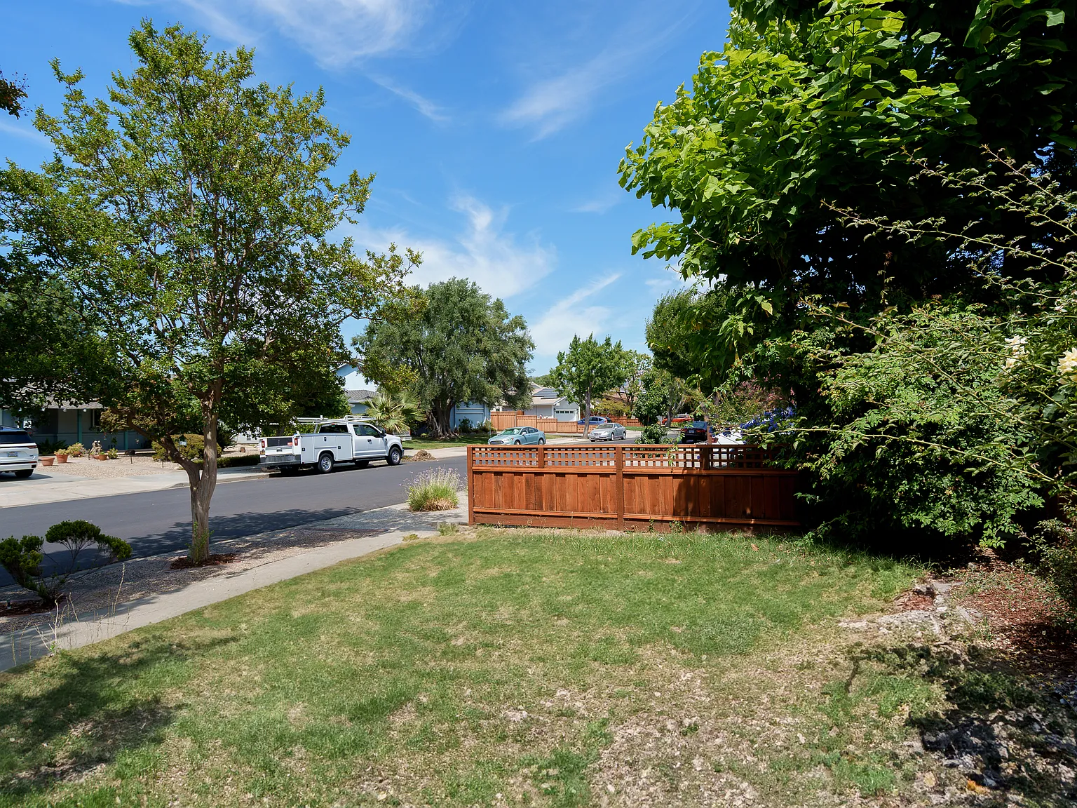 3 bed, 1516 sqft, $4,500 — Photo 3