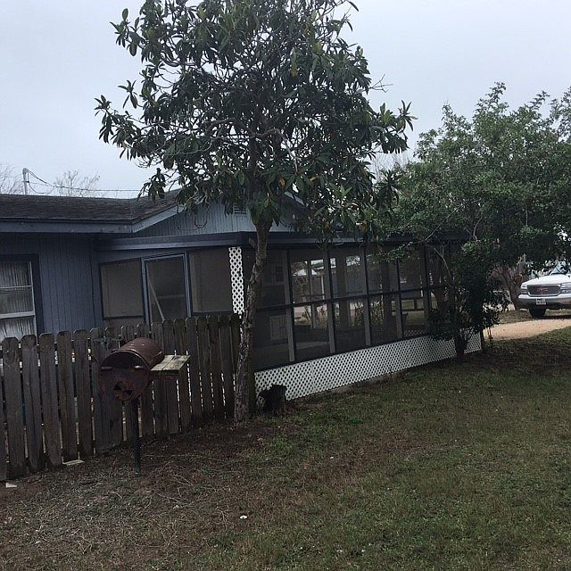 1st image of 213 S Shore Dr
