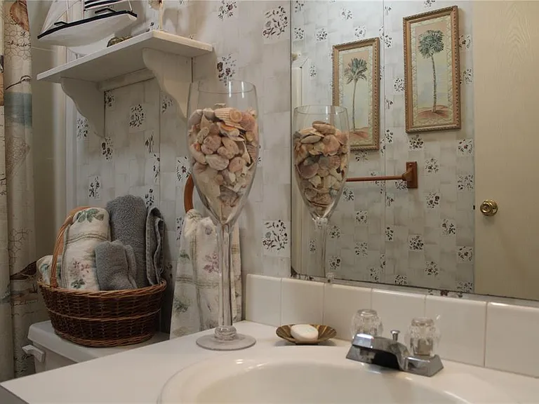 8314 Nancy Ln — Photo 18