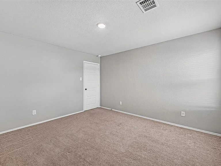 21522 Autumn Summit St — Photo 29