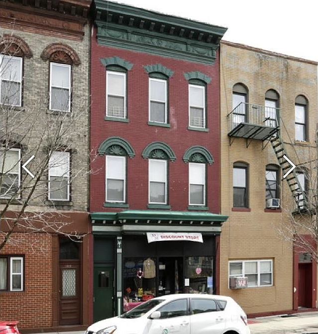 1st image of 1516 Summit Ave #3