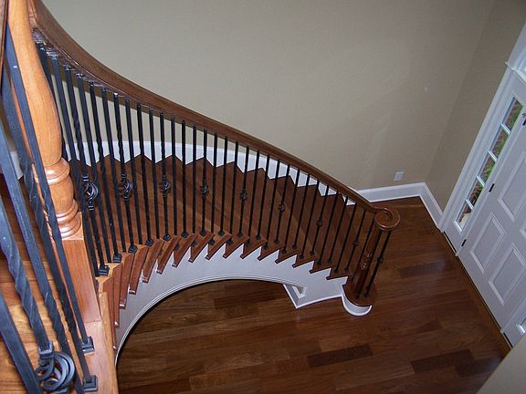 2nd image of 3417 Westhaven Pl NW