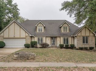 12009 Summit St, Kansas City, MO 64145