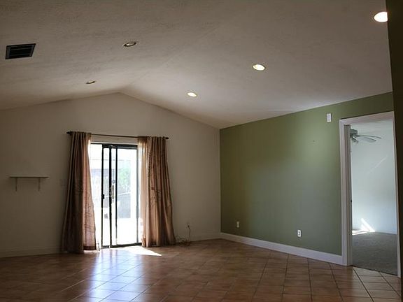 3rd image of 2763 Montego Bay Blvd