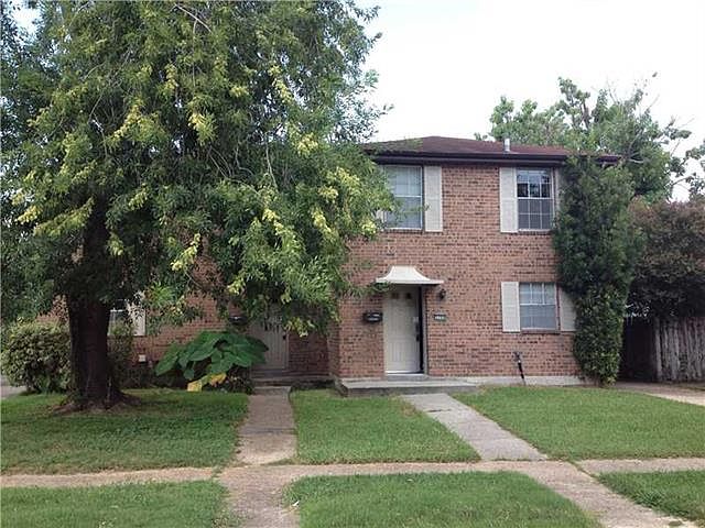 1st image of 3709-11 Canterbury Ln