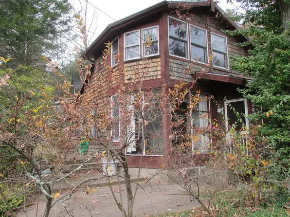 37 Laurel Park, Northampton, MA 01060
