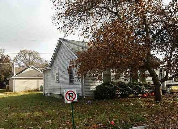 2nd image of 340 McClure Ave