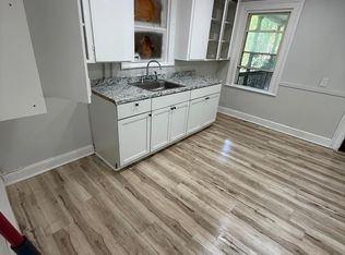 46 Washington St #1B, Waterbury, CT 06706