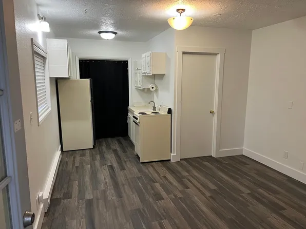 2135 Washington Way, Longview, WA 98632