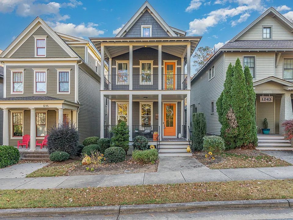 1239 Great Ridge Pkwy