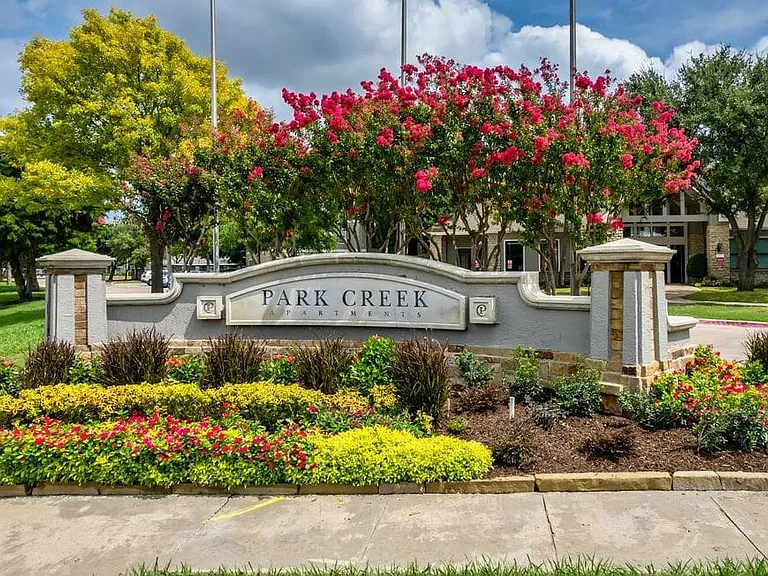 Park Creek — Photo 17