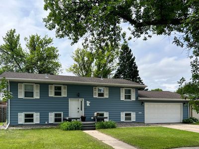 907 22nd Ave S, Moorhead, MN, 56560