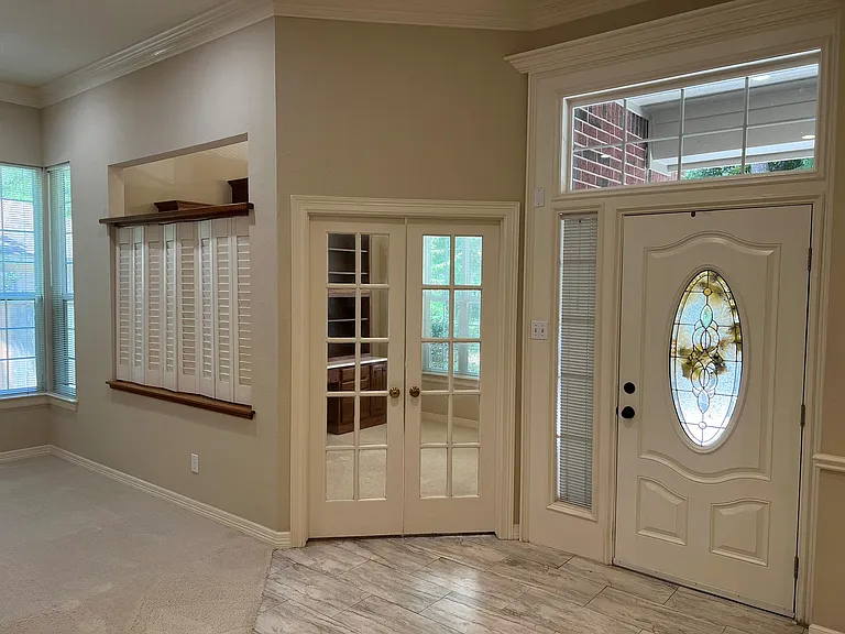 110 S Mill Trace Dr — Photo 12