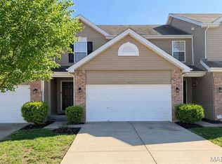 140 Weatherby Landing Dr, O'Fallon, MO 63366