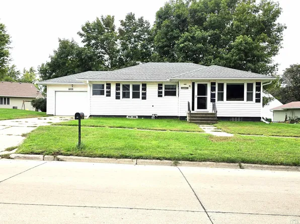 602 Main St, Hospers, IA 51238
