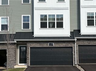 63 Becker Dr, Chalfont, PA 18914