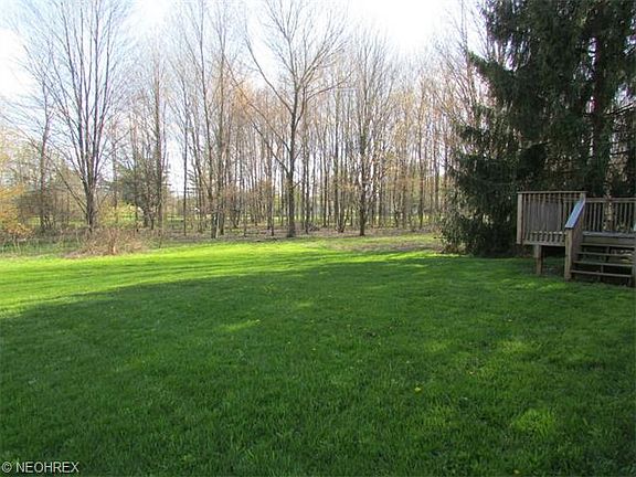 3rd image of 957 Sunset Cir