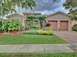 7975 NW 109th Ln, Parkland, FL 33076