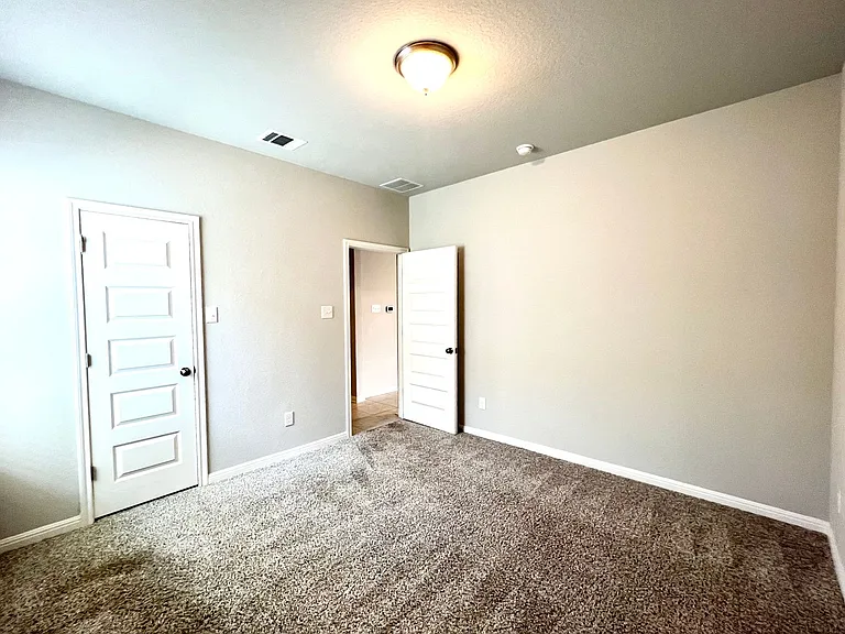128 Old Stagecoach Rd — Photo 14