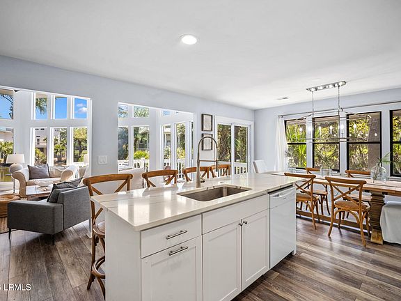 2nd image of 238 Deerfield Court