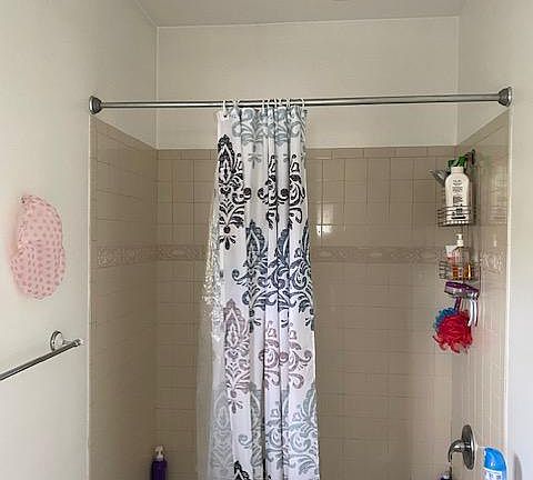 1 of 4 Full Bathrooms