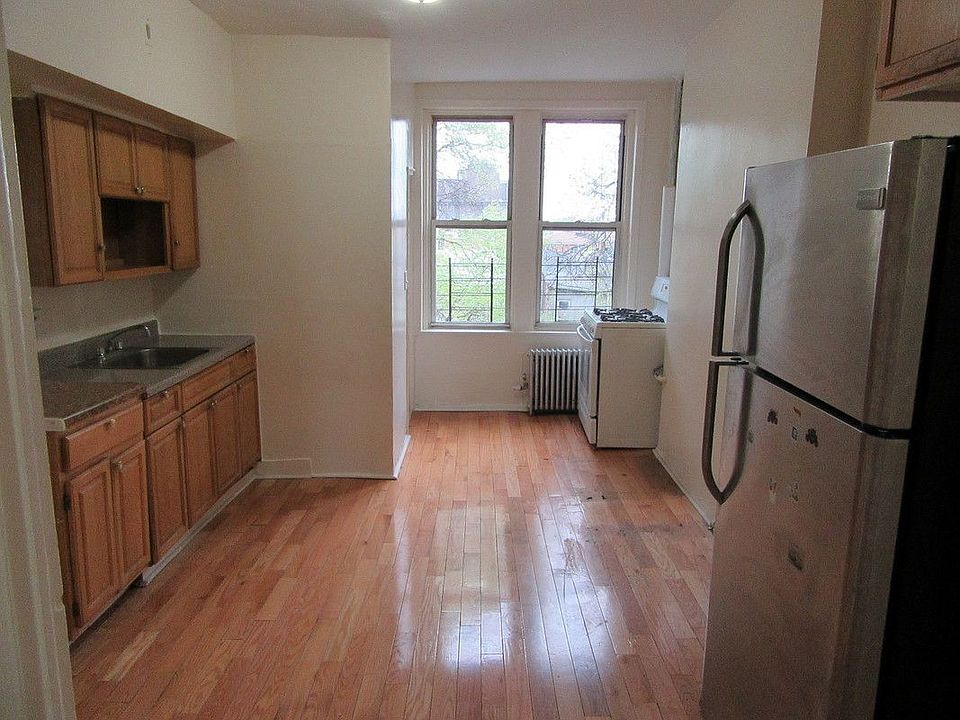 1st image of 2302 Atlantic Ave APT 3R