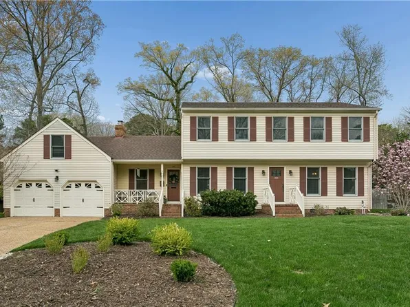 79 Queens Ct, Newport News, VA 23606