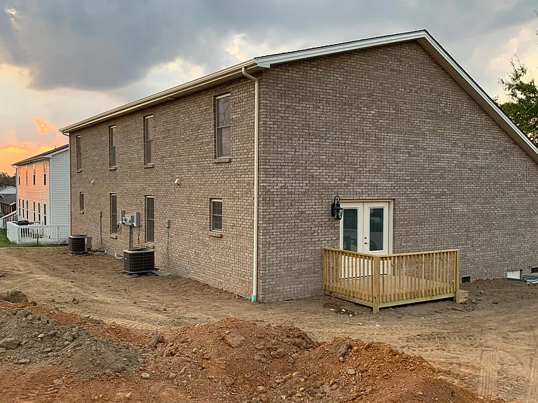 435 Hamlett Dr — Photo 19