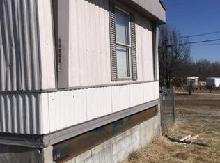 21184 Lapel Rd, Waynesville, MO 65583