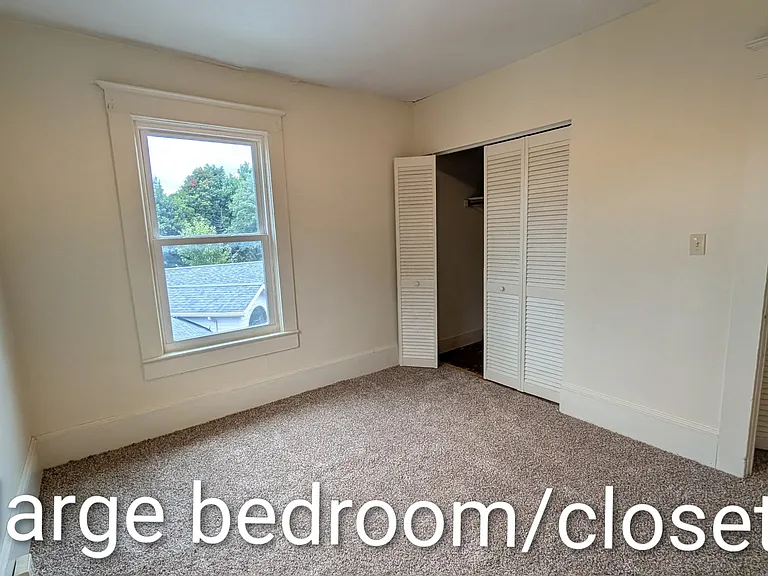 511-513 Lafayette St #2 — Photo 3