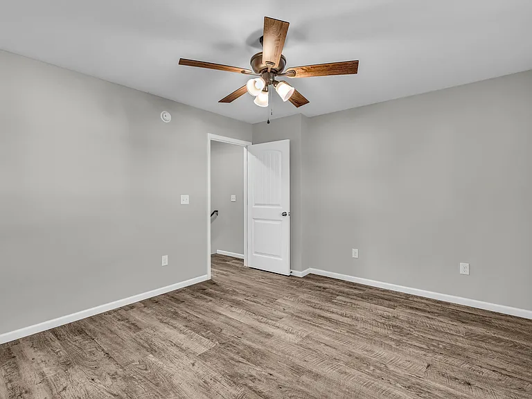 2700 Burke Ave #1502 — Photo 14